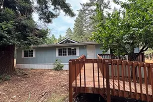 1082 Marcy Loop Rd, Grants Pass, OR 97527 - Photo 1