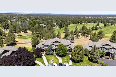 8515 Golden Pheasant Court, Redmond, OR 97756 - Photo 1