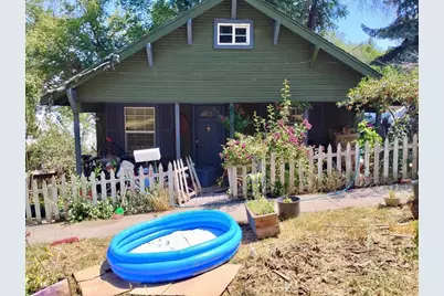 826 Mt Whitney Street, Klamath Falls, OR 97601 - Photo 1