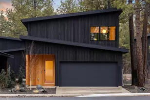 709 W Canopy Wy, Sisters, OR 97759 - Photo 1