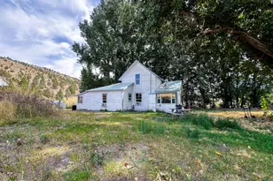 50753 Hwy 26, Mount Vernon, OR 97865 - Photo 1