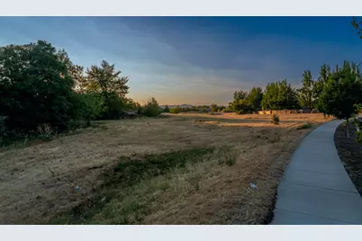 2707 Springbrook Road #1800, Medford, OR 97504 - Photo 1