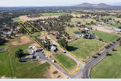 5880 NW Kingwood Avenue, Redmond, OR 97756 - Photo 1