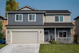 745 NE Brookstone Dr, Prineville, OR 97754 - Photo 1