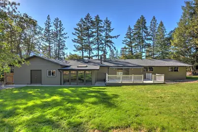 833 Upper Applegate Road, Jacksonville, OR 97530 - Photo 1