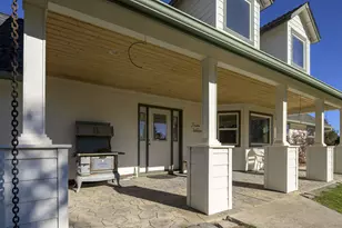 6187 SW Jaguar Ave, Redmond, OR 97756 - Photo 1