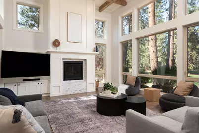 60472 Kangaroo Loop, Bend, OR 97702 - Photo 1