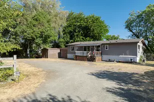 4726 Lower River Rd, Grants Pass, OR 97526 - Photo 1