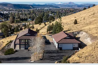 2717 SE Hill Street, Prineville, OR 97754 - Photo 1