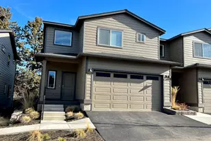 940 NE Paula Dr, Bend, OR 97701 - Photo 1