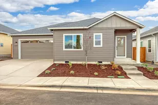 3148 Monaco Ct, Medford, OR 97504 - Photo 1