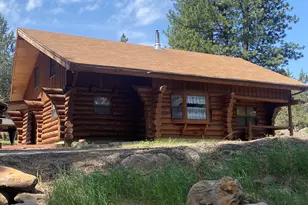 16470 Hillcrest Rd, Klamath Falls, OR 97603 - Photo 1