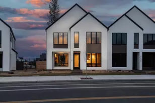 1138 NW Ochoa Dr, Bend, OR 97703 - Photo 1