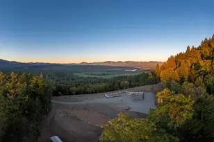 700 Weekly Dr, Grants Pass, OR 97527 - Photo 1