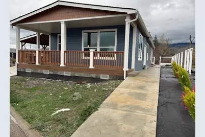 333 Mountain View Drive #18, Talent, OR 97540 - Photo 1