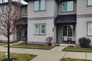 2572 NE Purcell Blvd, Bend, OR 97701 - Photo 1