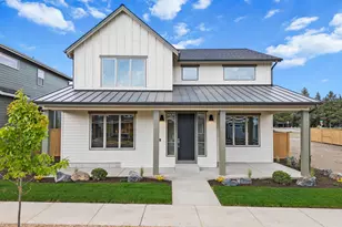 20611 SE Boer Pl, Bend, OR 97702 - Photo 1