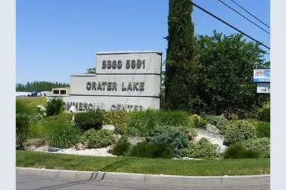 5877 Crater Lake Highway, Central Point, OR 97502 - Photo 1