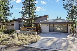 1823 NW Rimrock Rd, Bend, OR 97703 - Photo 1