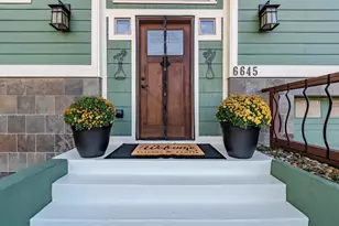 6645 Pioneer Rd, Medford, OR 97501 - Photo 1