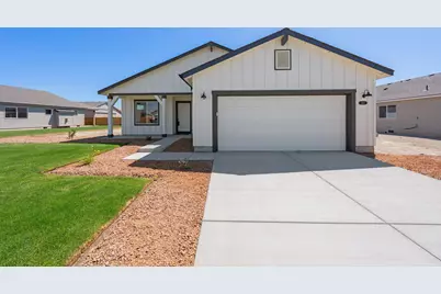 253 NW Par Avenue #103, Madras, OR 97741 - Photo 1