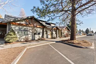 392 W Main Ave, Sisters, OR 97759 - Photo 1