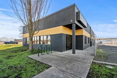 4731 Industry Drive, Medford, OR 97502 - Photo 1