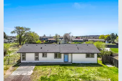 3412 SW Forest Court, Redmond, OR 97756 - Photo 1