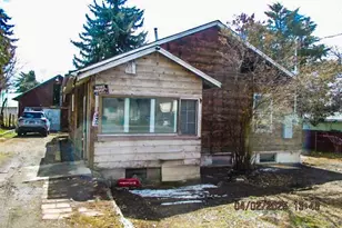 3940 Shasta Way, Klamath Falls, OR 97603 - Photo 1