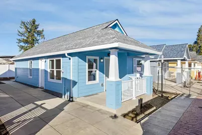 124 Esperanza Court #Lot 12, Medford, OR 97501 - Photo 1