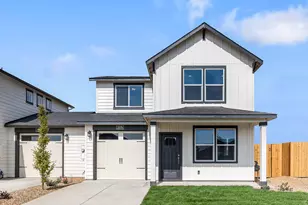 3415 NW 8th St, Redmond, OR 97756 - Photo 1