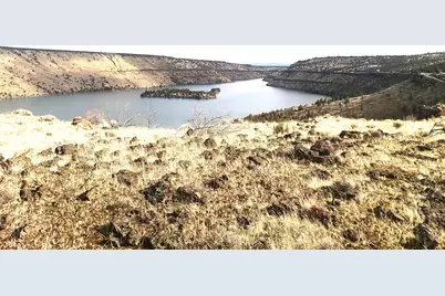 2 SW Lakeview Drive #200, Culver, OR 97734 - Photo 1