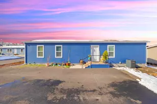 460 Arnos Rd, Talent, OR 97540 - Photo 1