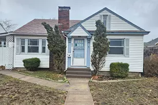 826 N Eldorado Ave, Klamath Falls, OR 97601 - Photo 1