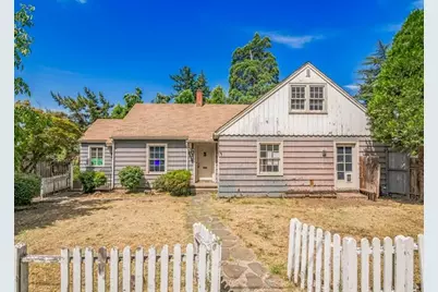 120 Ashland Avenue, Medford, OR 97504 - Photo 1