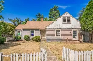 120 Ashland Ave, Medford, OR 97504 - Photo 1