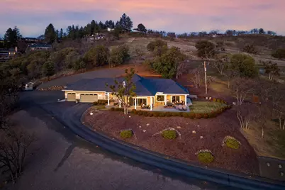 4195 Aerial Heights Drive, Medford, OR 97504 - Photo 1