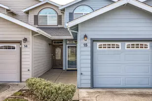 3855 Dover Ridge Dr, Medford, OR 97504 - Photo 1