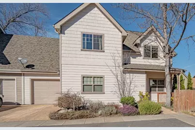 913 Bellview Avenue, Ashland, OR 97520 - Photo 1