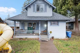 535 South St, Butte Falls, OR 97522 - Photo 1
