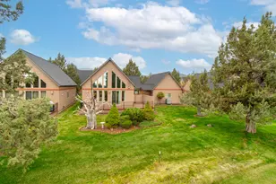 8558 Red Wing Ln, Redmond, OR 97756 - Photo 1