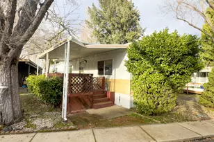 1055 N 5th St, Jacksonville, OR 97530 - Photo 1