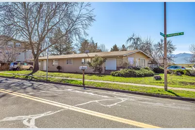 1001 Olympic Avenue, Medford, OR 97504 - Photo 1