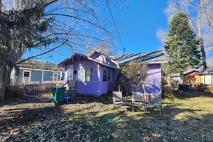 2145 Applegate Ave, Klamath Falls, OR 97601 - Photo 1