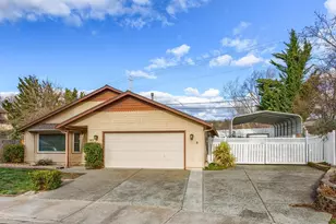 3571 Michael Park Dr, Medford, OR 97504 - Photo 1