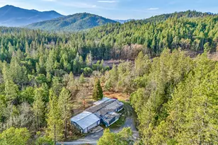 2555 Sykes Creek Rd, Rogue River, OR 97537 - Photo 1