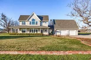 4508 Dodge Rd, Central Point, OR 97502 - Photo 1