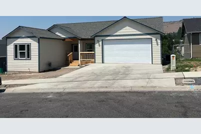 5449 Shalynn Drive, Klamath Falls, OR 97603 - Photo 1