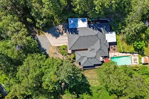 2145 Knowles Rd, Medford, OR 97501 - Photo 1