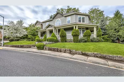 2214 Haviland Drive, Grants Pass, OR 97527 - Photo 1